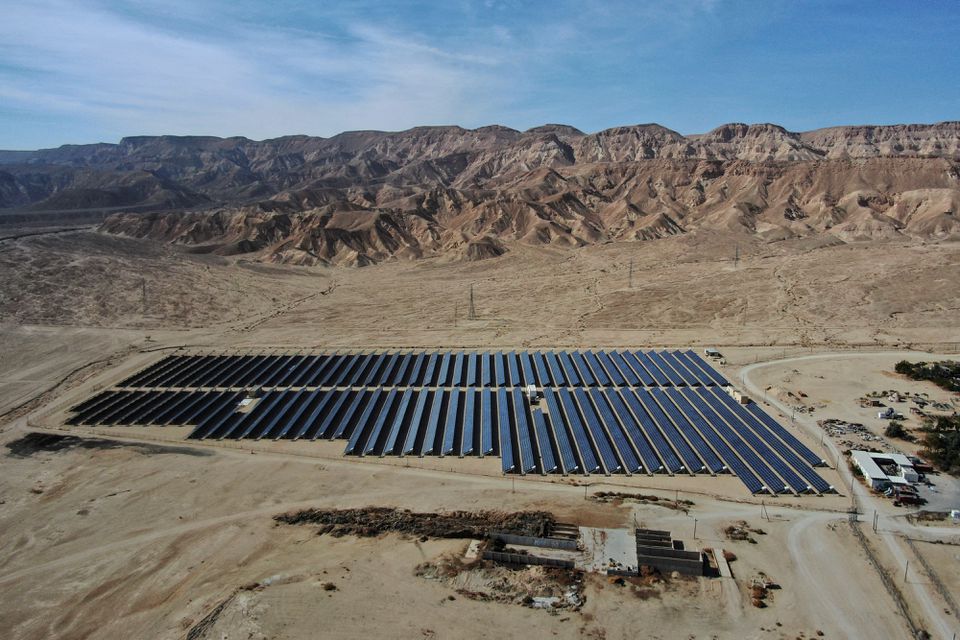 Israel: Người dân sử dụng công nghệ mới để tích trữ năng lượng Mặt Trời