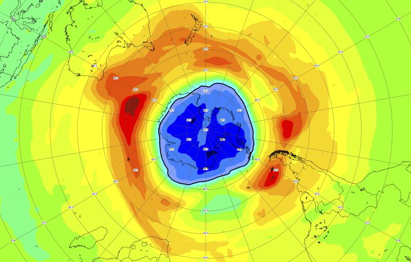 Lỗ thủng tầng ozone trên Nam Cực lớn bất thường