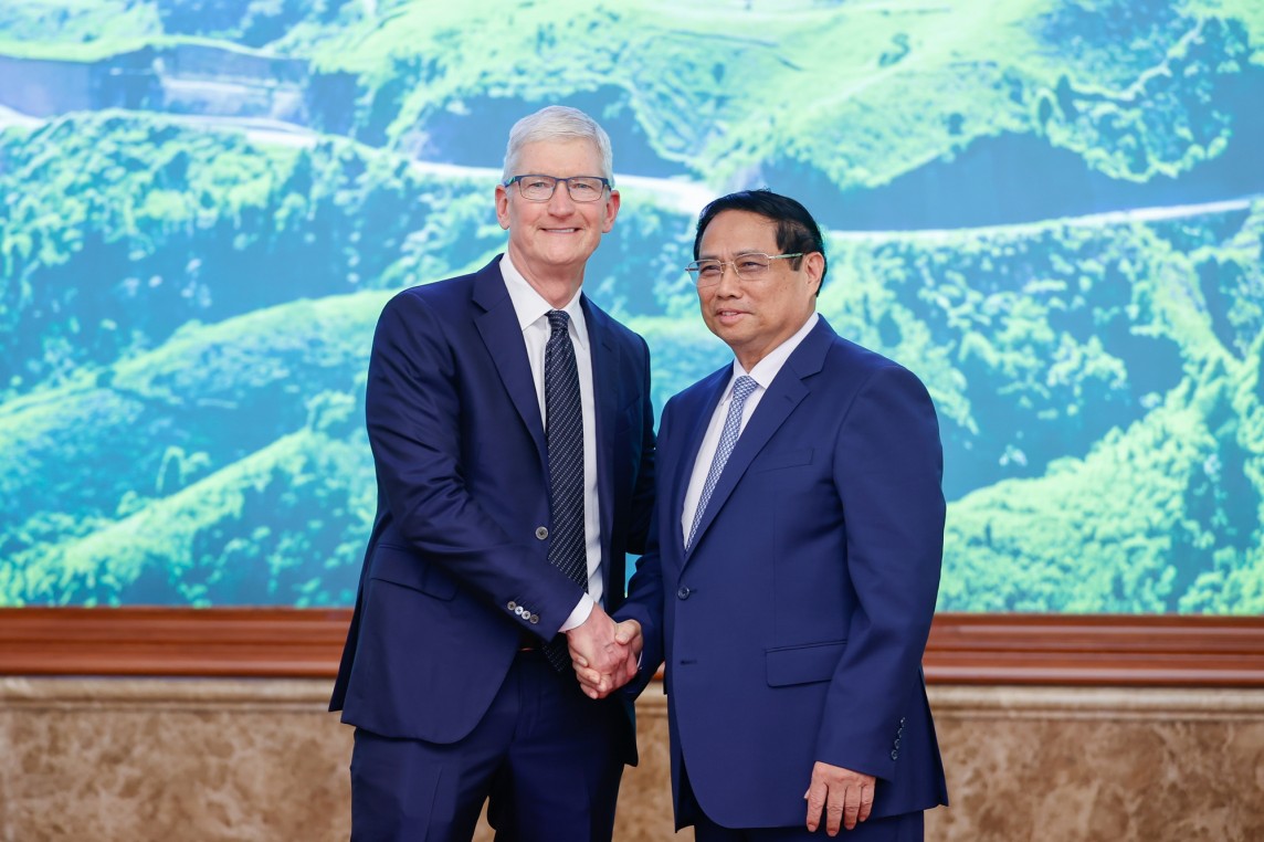 CEO Tim Cook: Apple sẽ đẩy mạnh hợp tác năng lượng sạch, chuyển đổi số, đào tạo nhân lực tại Việt Nam