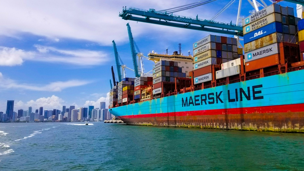 Maersk đầu tư “khủng” xây dựng nhà máy sản xuất hydro xanh