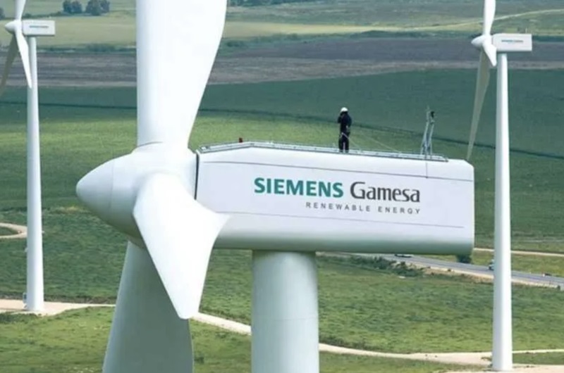 Đức chi 8 tỷ USD giải cứu công ty năng lượng xanh