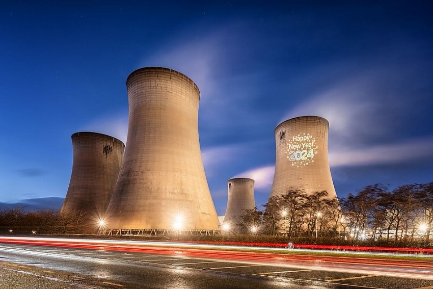 Nhà máy điện tái tạo lớn nhất nước Anh chúc mừng năm mới 2024