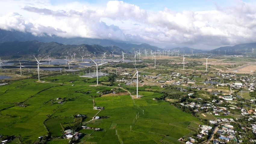 Ninh Thuận sẽ khởi công 8 dự án điện gió, thủy điện trong năm 2024