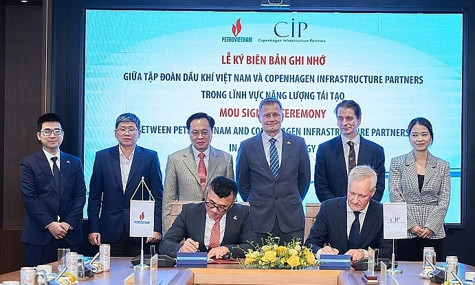 Petrovietnam và Tập đoàn Đan Mạch hợp tác trong lĩnh vực năng lượng tái tạo