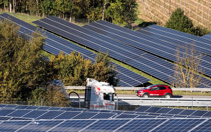 Đức đặt mục tiêu 100% năng lượng tiêu thụ đến từ các nguồn tái tạo vào năm 2035