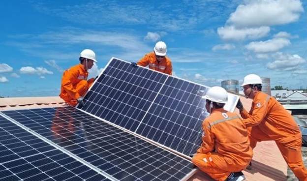 Chuyên gia đề xuất giải pháp cho điện mặt trời mái nhà