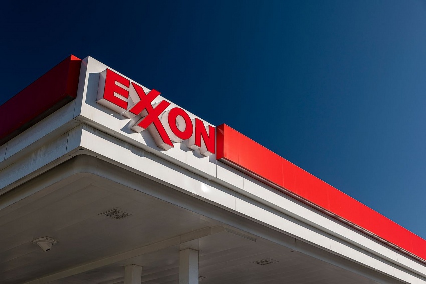Exxon hoàn tất việc mua lại Pioneer