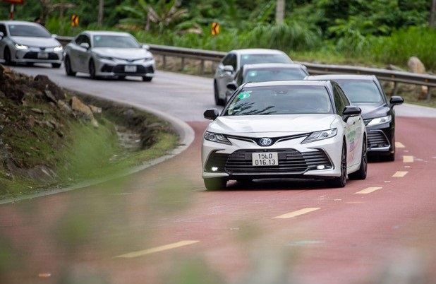 Toyota xanh hóa giao thông Việt Nam bằng dòng sản phẩm Hybrid