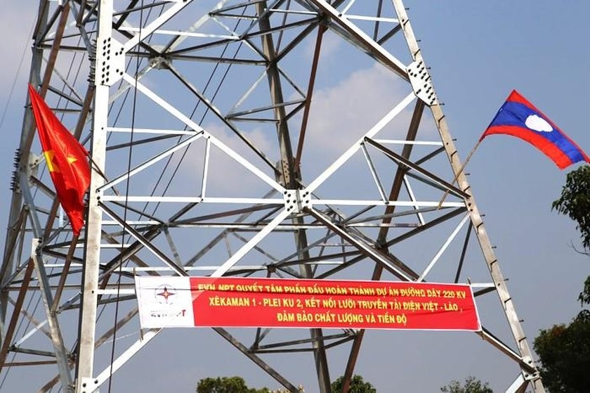 Tại sao cần đẩy mạnh kết nối lưới điện quốc gia hai nước Việt Nam - Lào?