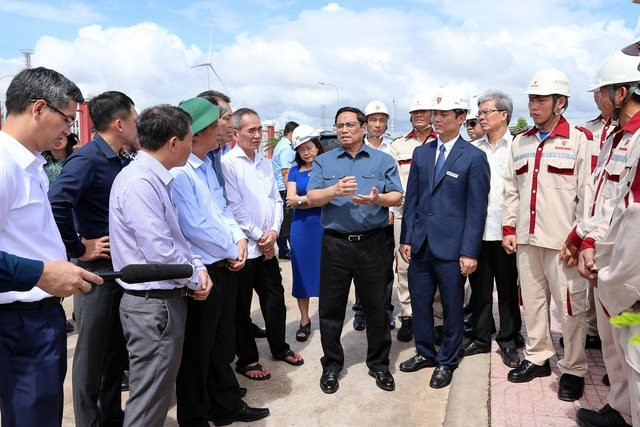 Cần tính toán lại giá điện gió, điện mặt trời để đảm bảo lợi ích hài hòa