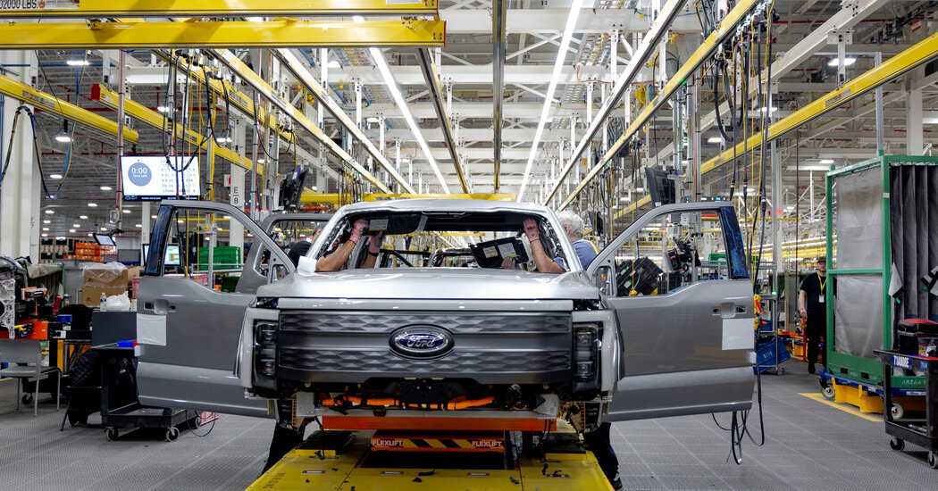 Ford hợp tác với Trung Quốc xây dựng nhà máy sản xuất pin điện tại Mỹ
