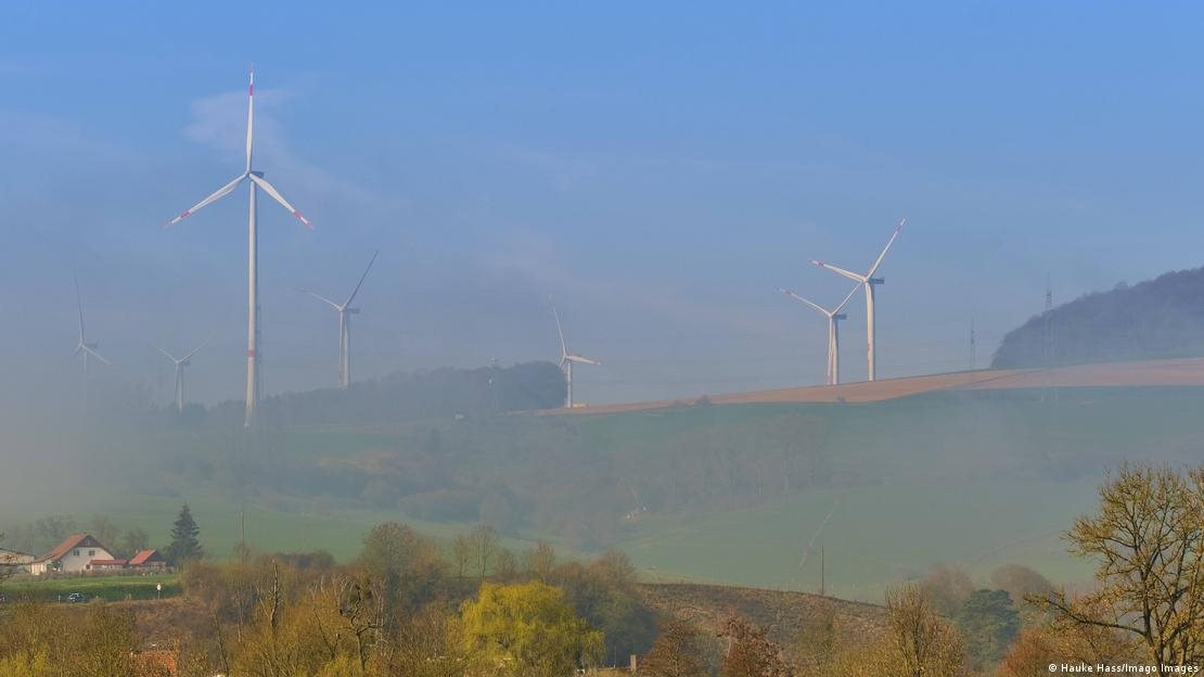 Đức khai thác điện gió, nhà bảo vệ môi trường lo sợ cho rừng cổ