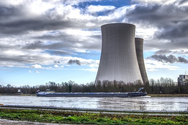 EU trừng phạt ngành công nghiệp hạt nhân của Nga: Dễ hay khó?