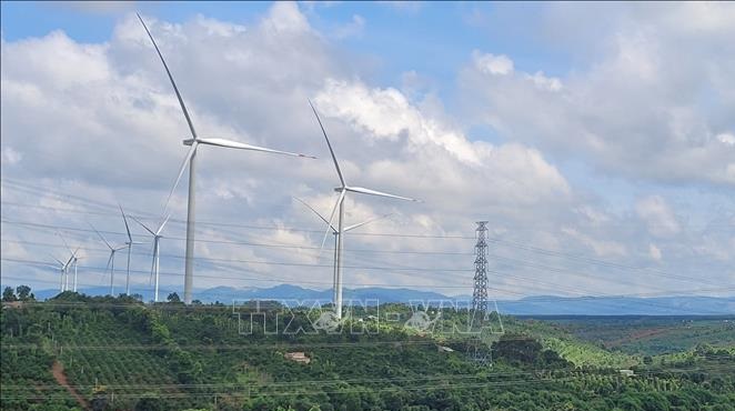 Hoàn thiện khung chính sách về phát triển điện khí và điện gió