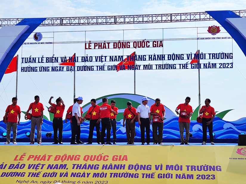 Bắt đầu tháng hành động quốc gia hưởng ứng Ngày Môi trường thế giới