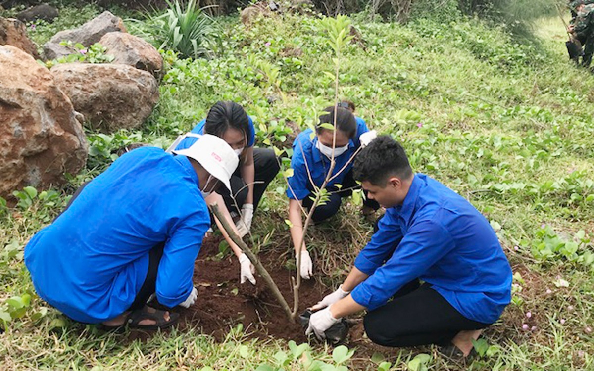 Chung tay bảo vệ môi trường biển, đảo