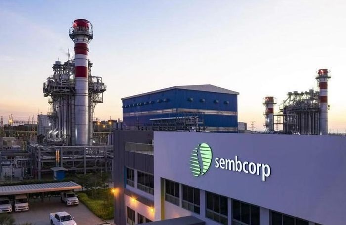 Sembcorp thăm dò nhập khẩu năng lượng gió ngoài khơi từ Việt Nam