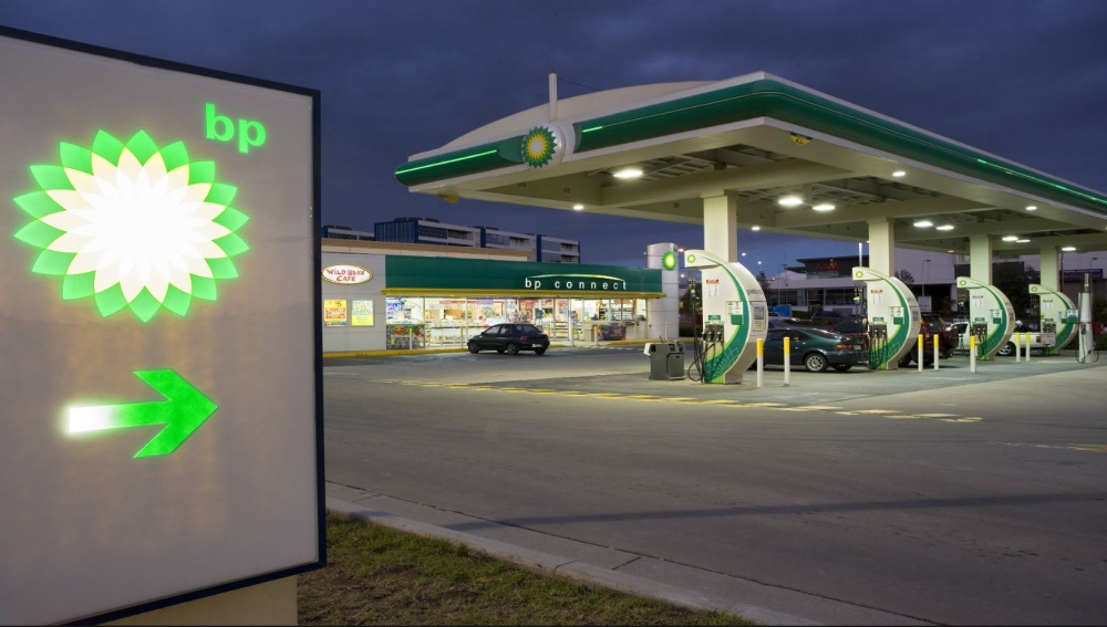 BP ra mắt trạm sạc xe điện lớn nhất nước Anh